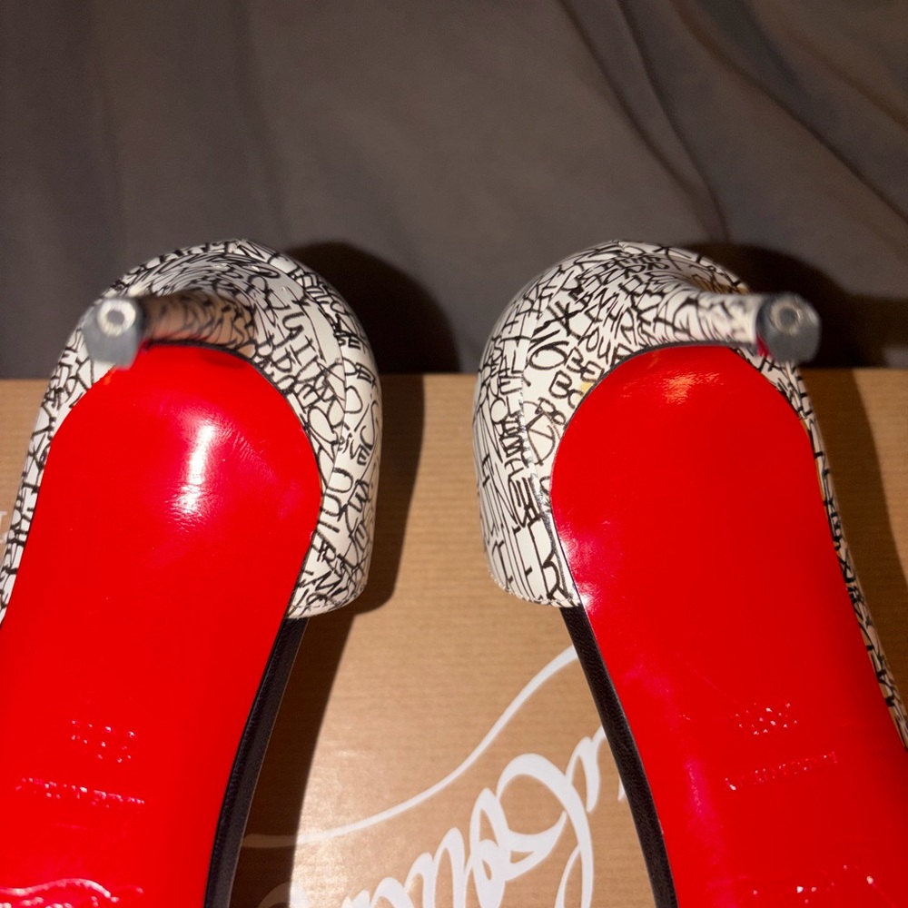 Christian Louboutin White and Black Script Pointed-Toe Pumps - Picture 8 of 10